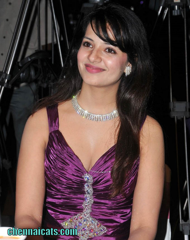 saree hot anuty nake nude signs he is dating more than one